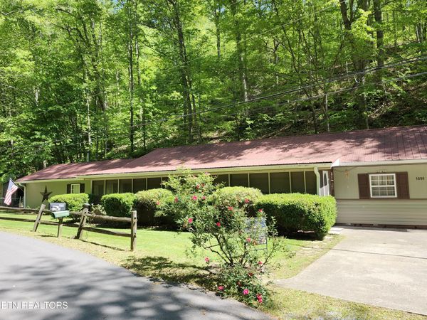 1090 Caney Creek Lane, Greeneville, TN 37745