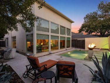 5730 W Amherst Avenue, Dallas, TX 75209