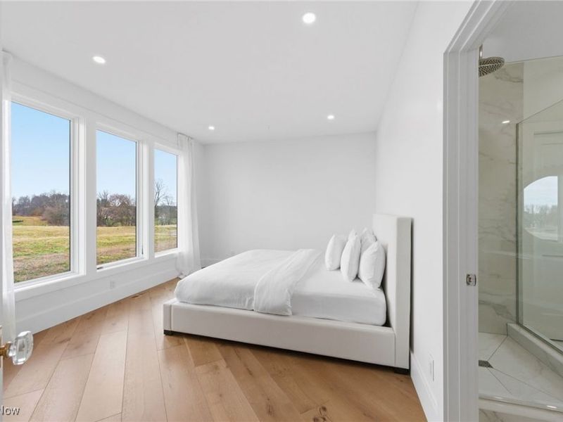 10311 Hunting Hills Avenue NE, Hartville, OH 44632 Photo 24