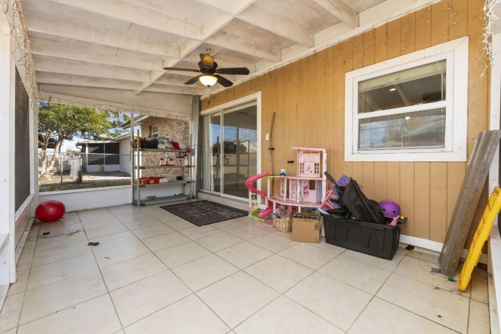 449 SE Oakridge Drive, Port Saint Lucie, FL 34984 Photo