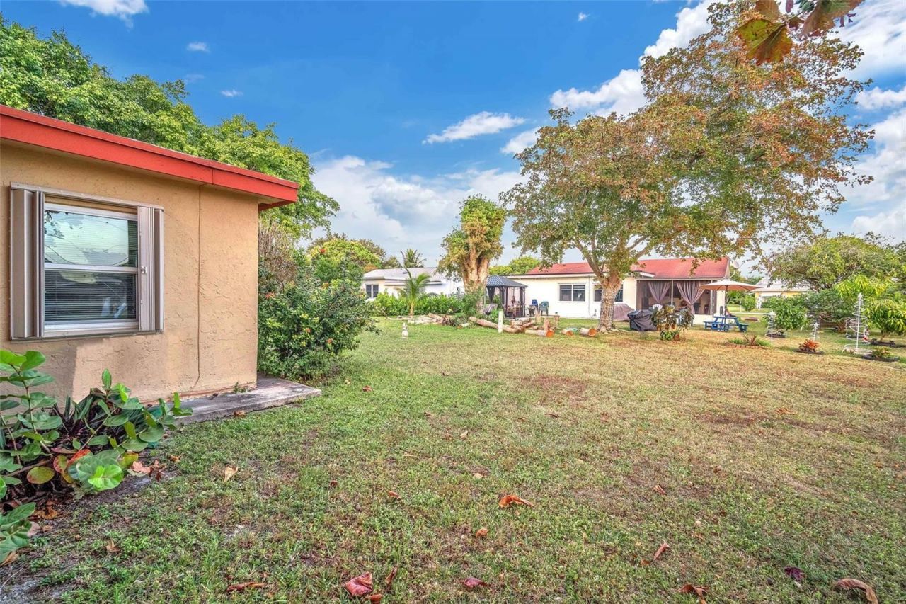 7000 NW 95th Terrace, Tamarac, FL 33321 Photo