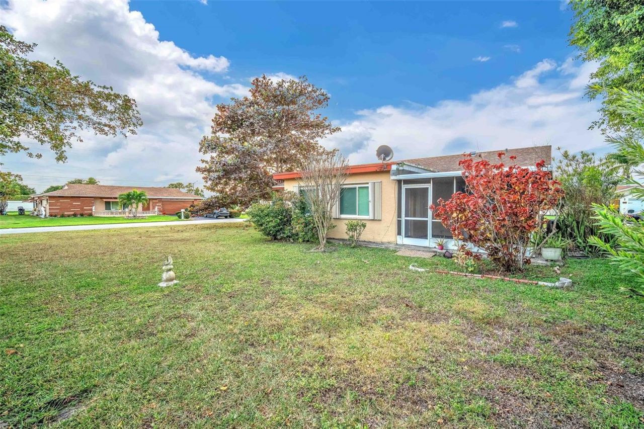 7000 NW 95th Terrace, Tamarac, FL 33321 Photo