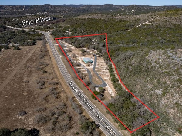 20522 State Hwy 127, ConCan, TX 78838