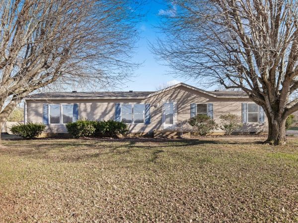 124 Oak Hill Dr, Portland, TN 37148