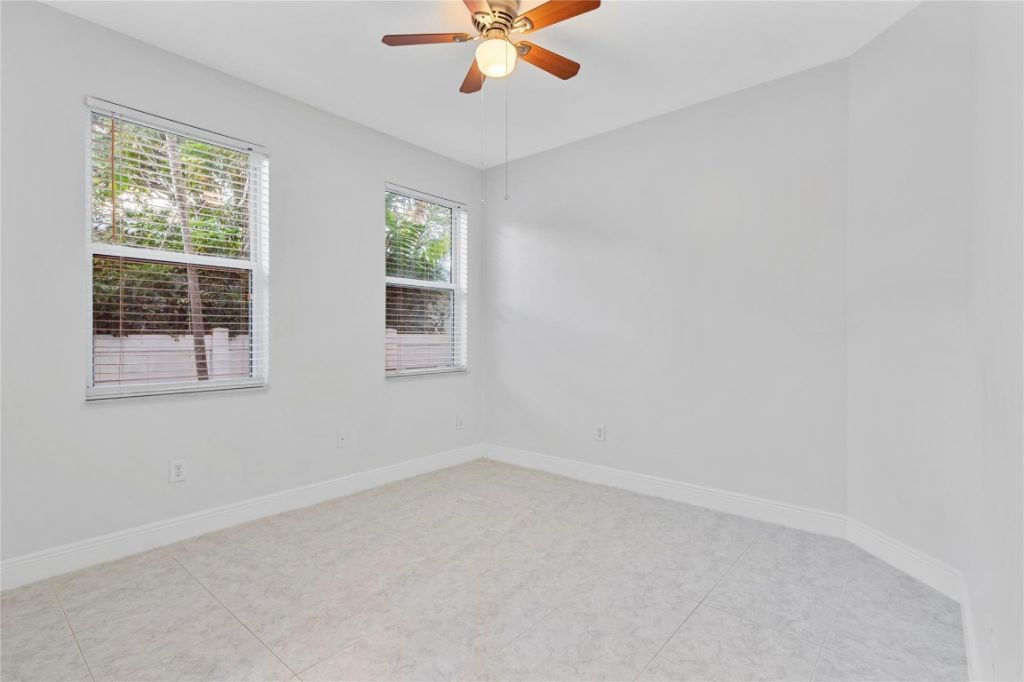 316 SW 16th Street, Unit B, Fort Lauderdale, FL 33315 Photo