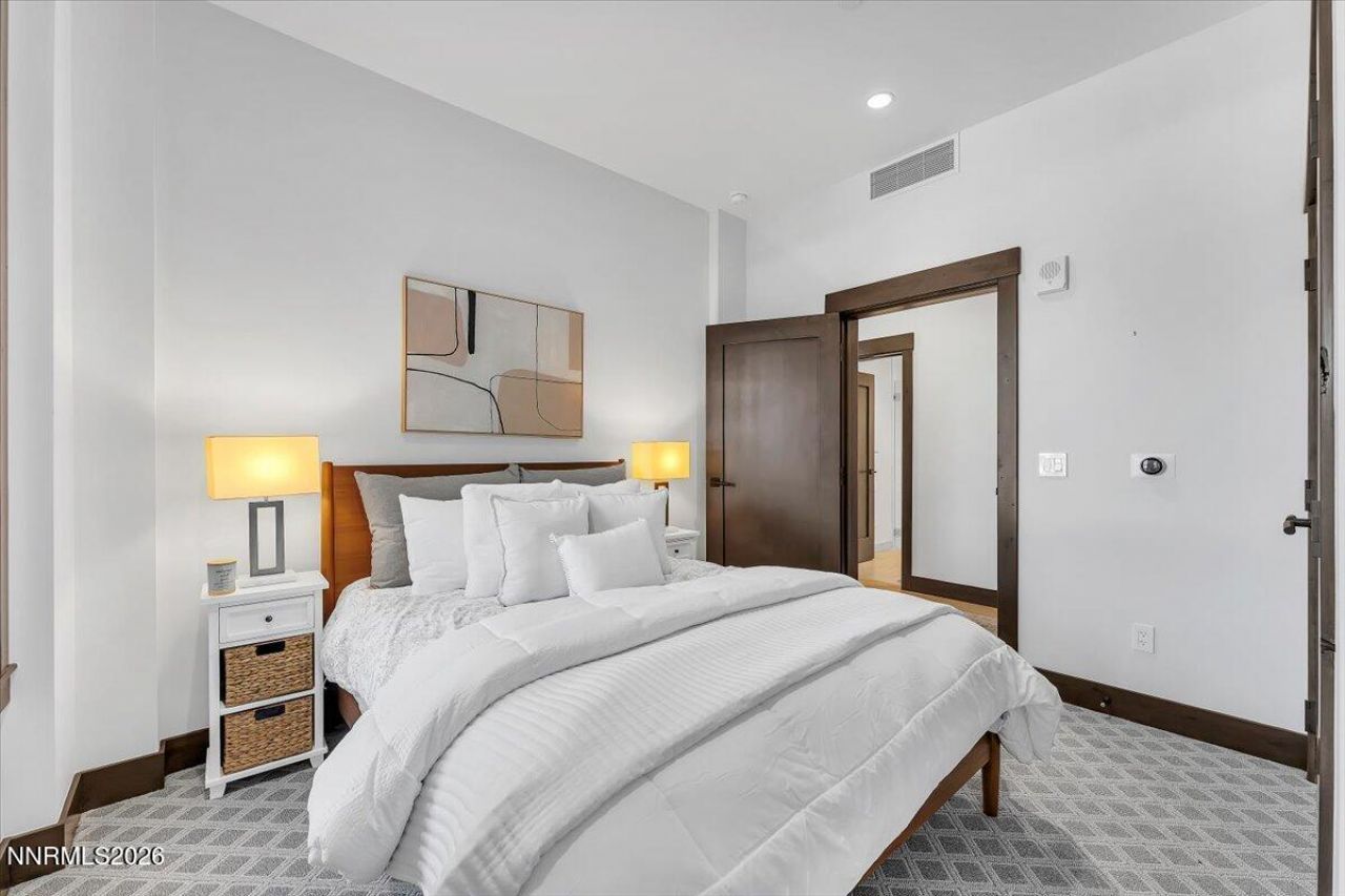 28 Beach Club Drive, Unit 403, Stateline, NV 89449 Photo