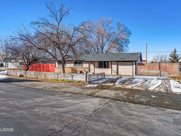 9035 Fremont Way, Reno, NV 89506