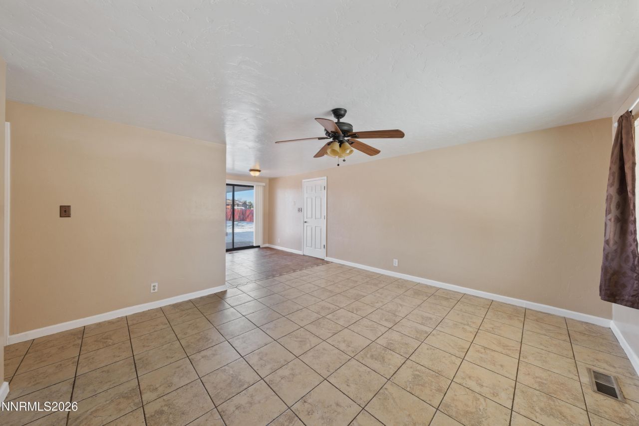 9035 Fremont Way, Reno, NV 89506 Photo