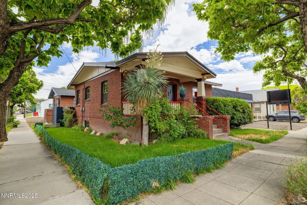 800 S Center Street, Reno, NV 89501 Photo