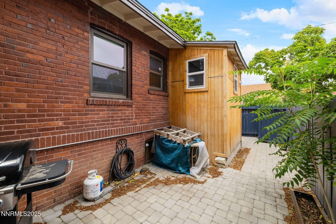 800 S Center Street, Reno, NV 89501 Photo