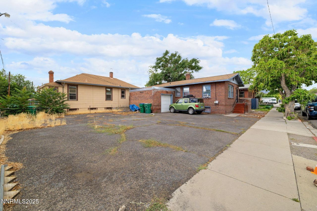 800 S Center Street, Reno, NV 89501 Photo