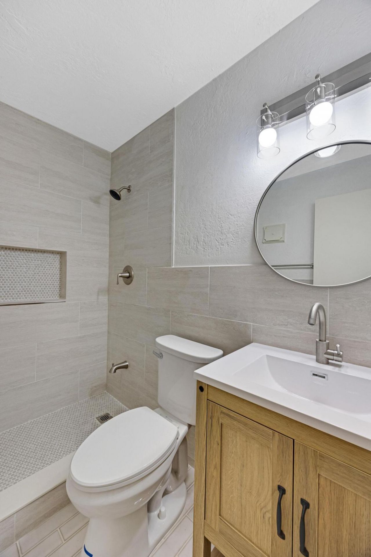 92550 Overseas Highway, Unit 214, Tavernier, FL 33070 Photo