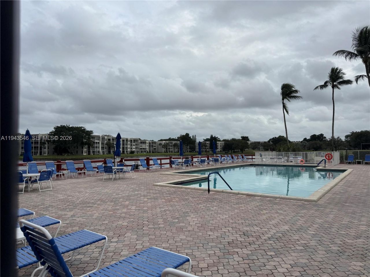 9450 Poinciana Pl, Unit 405, Davie, FL 33324 Photo