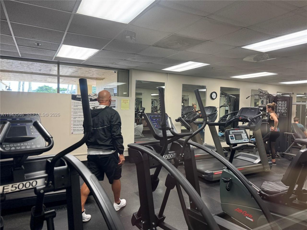 9450 Poinciana Pl, Unit 405, Davie, FL 33324 Photo