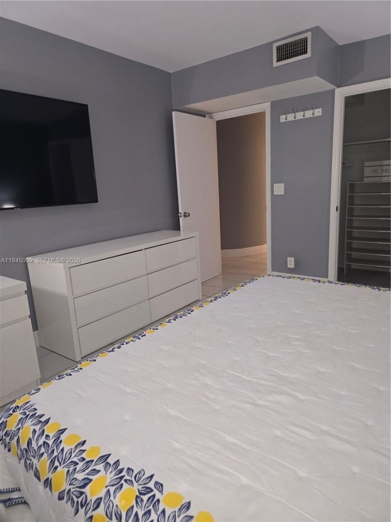 2171 NE 66th St, Unit 827, Fort Lauderdale, FL 33308 Photo