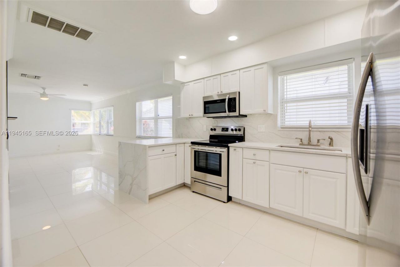 1627 Moffett St, Hollywood, FL 33020 Photo