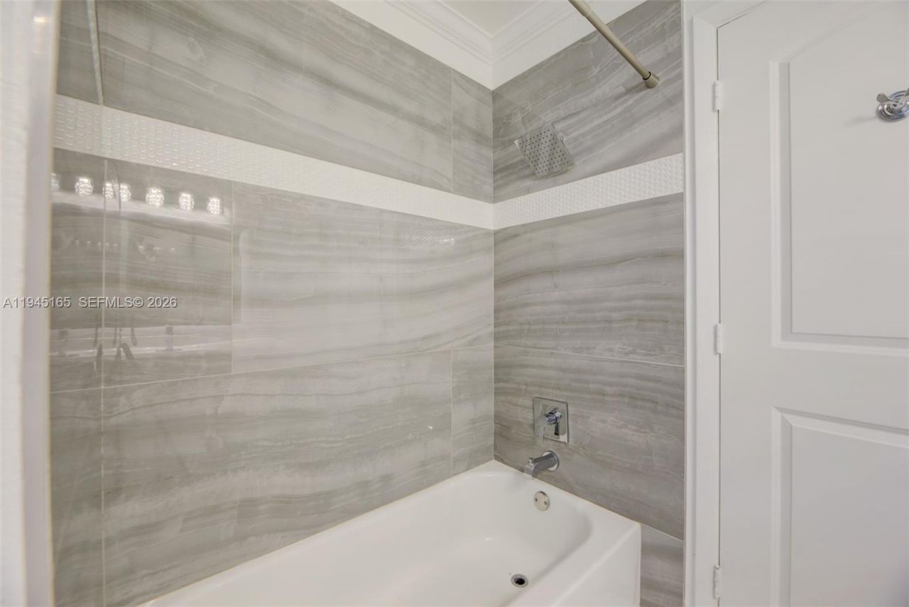 1627 Moffett St, Hollywood, FL 33020 Photo