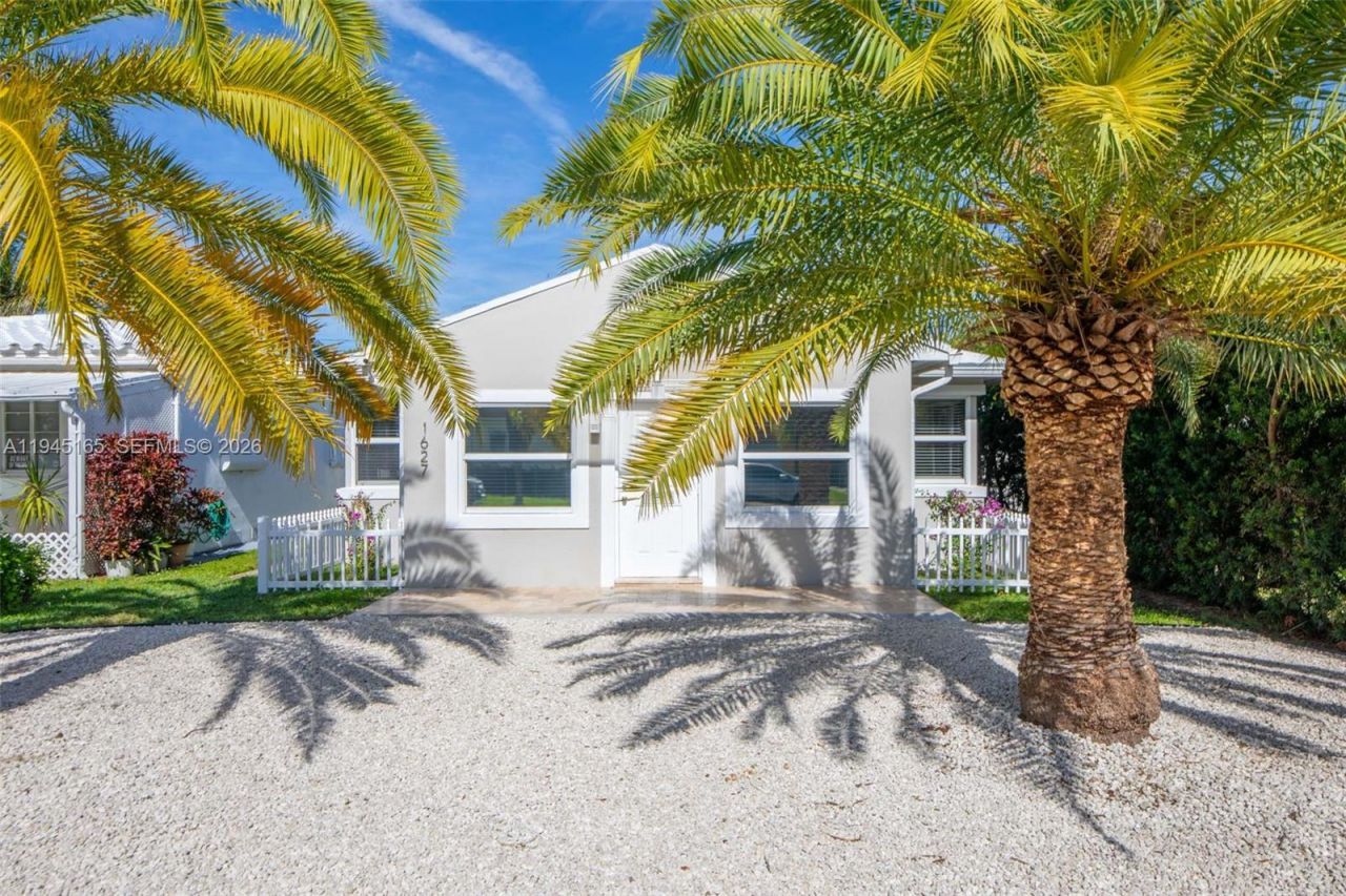 1627 Moffett St, Hollywood, FL 33020 Photo