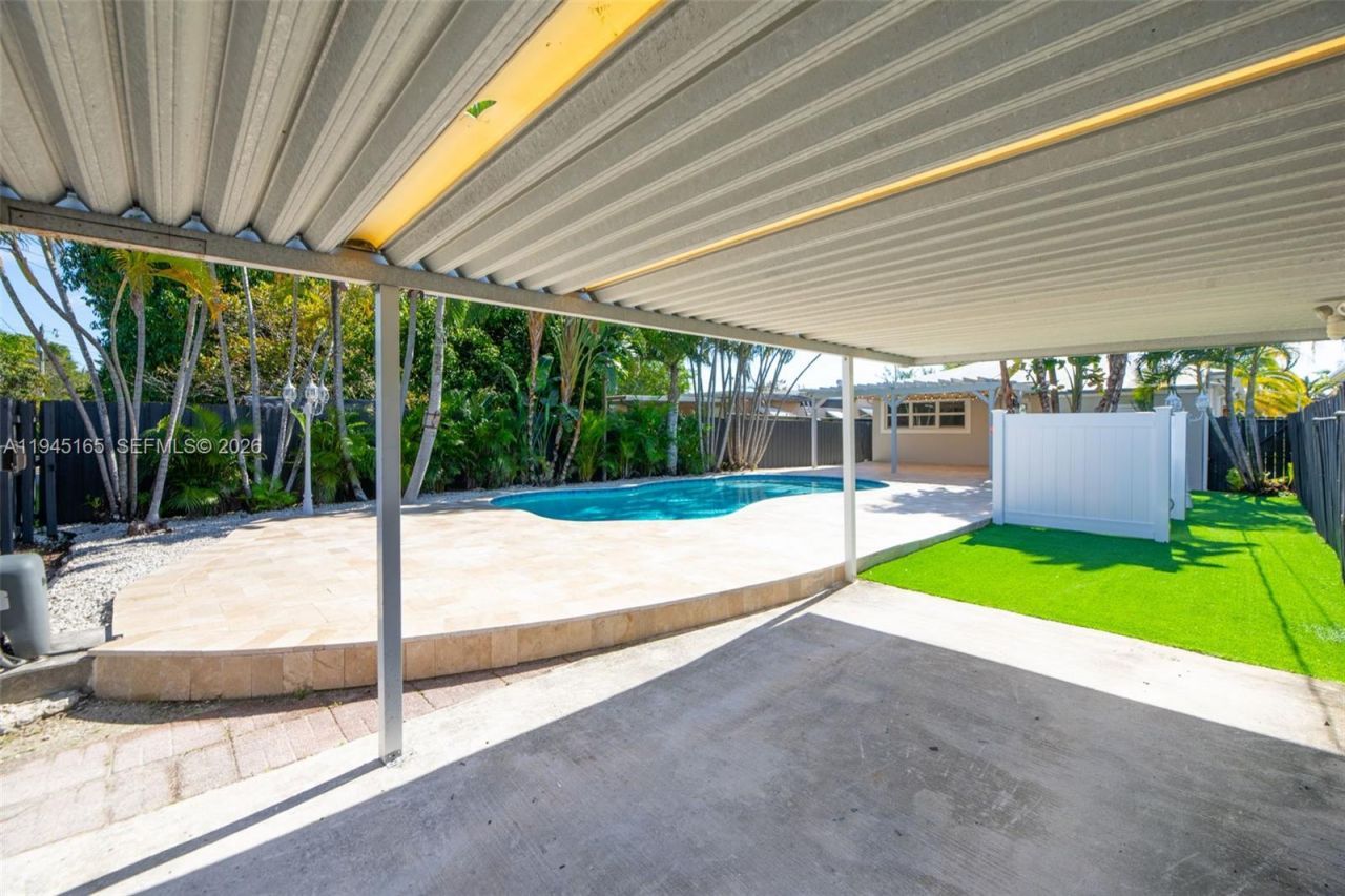 1627 Moffett St, Hollywood, FL 33020 Photo