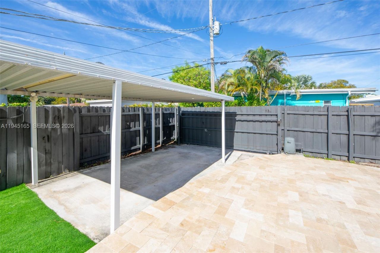 1627 Moffett St, Hollywood, FL 33020 Photo