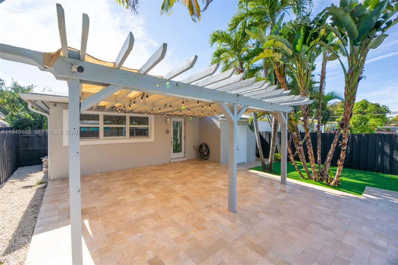 1627 Moffett St, Hollywood, FL 33020 Photo