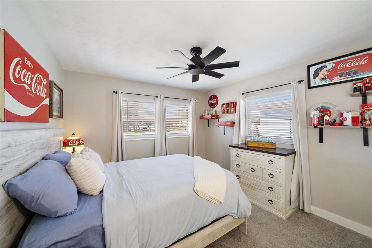 1909 27th Street W, Bradenton, FL 34205 Photo