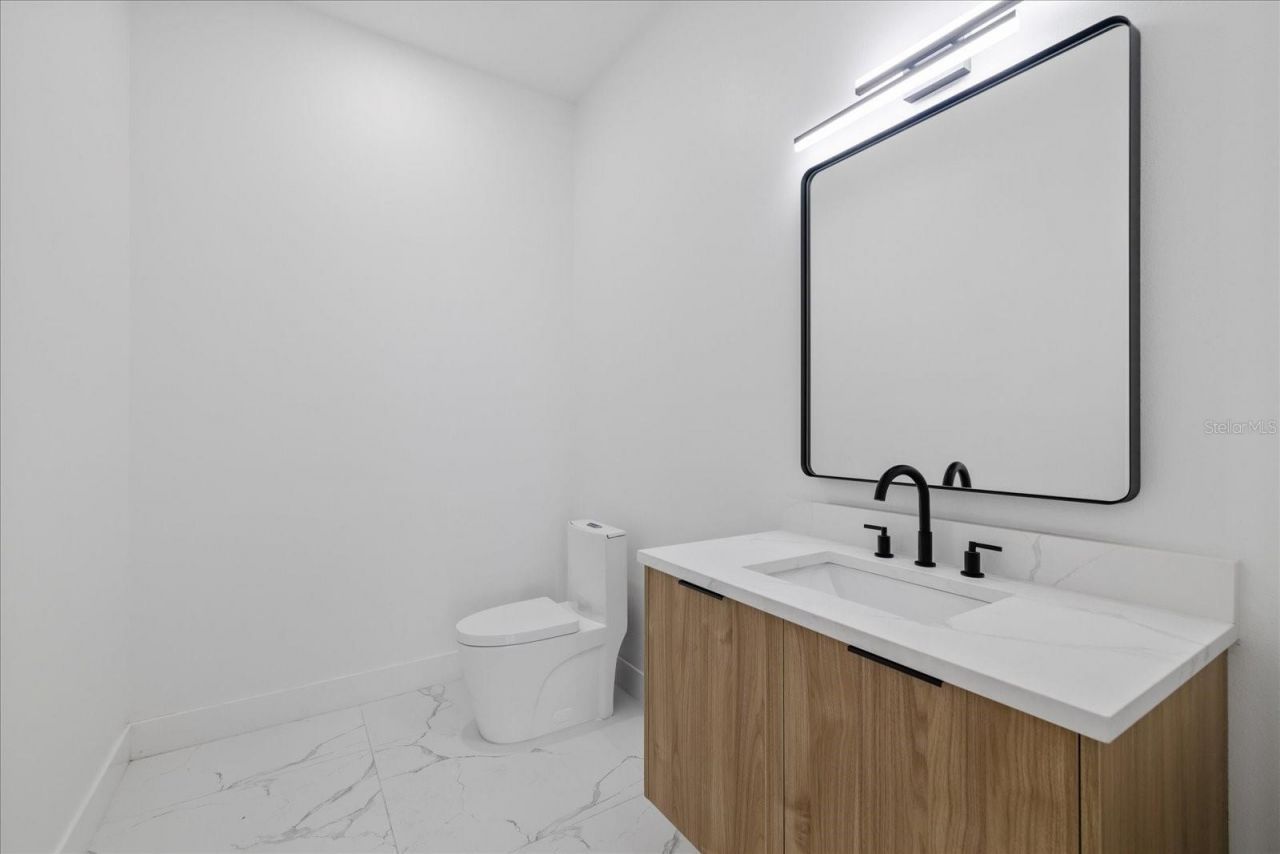 902 W Sligh Avenue, Tampa, FL 33604 Photo