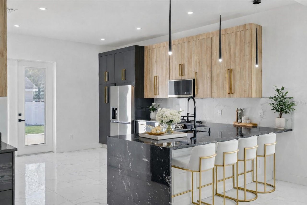 902 W Sligh Avenue, Tampa, FL 33604 Photo