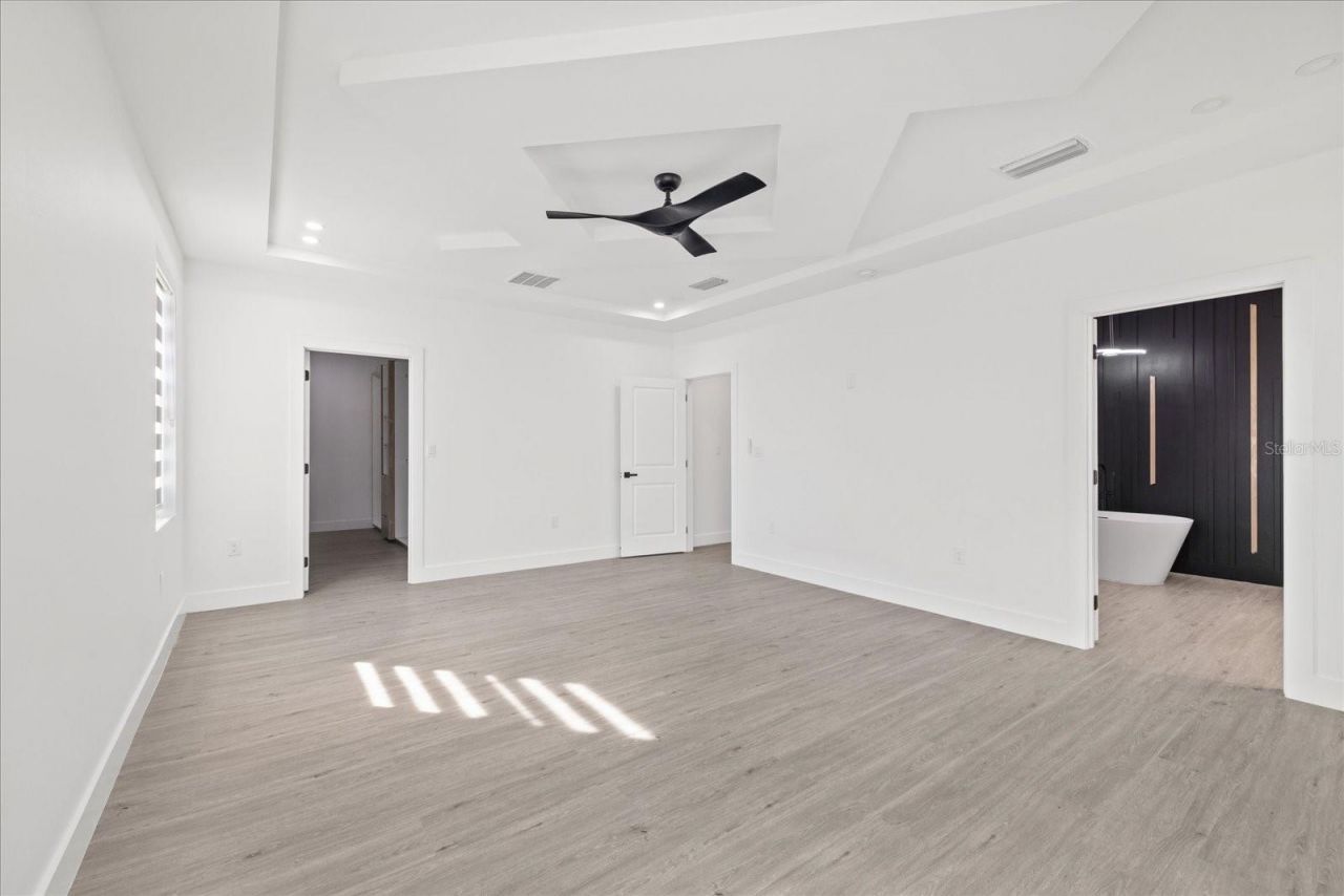 902 W Sligh Avenue, Tampa, FL 33604 Photo