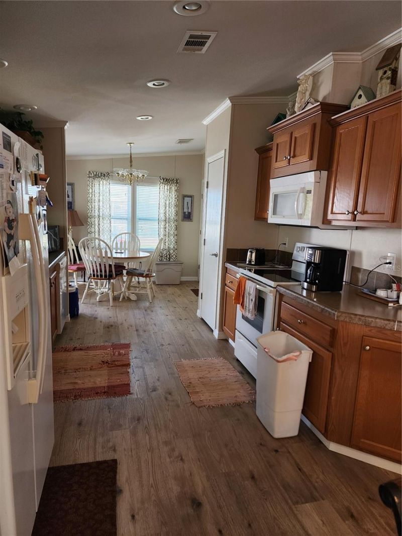 918 50th Avenue W, Bradenton, FL 34207 Photo