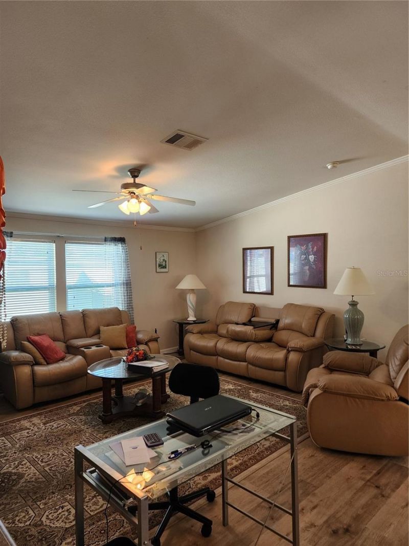 918 50th Avenue W, Bradenton, FL 34207 Photo