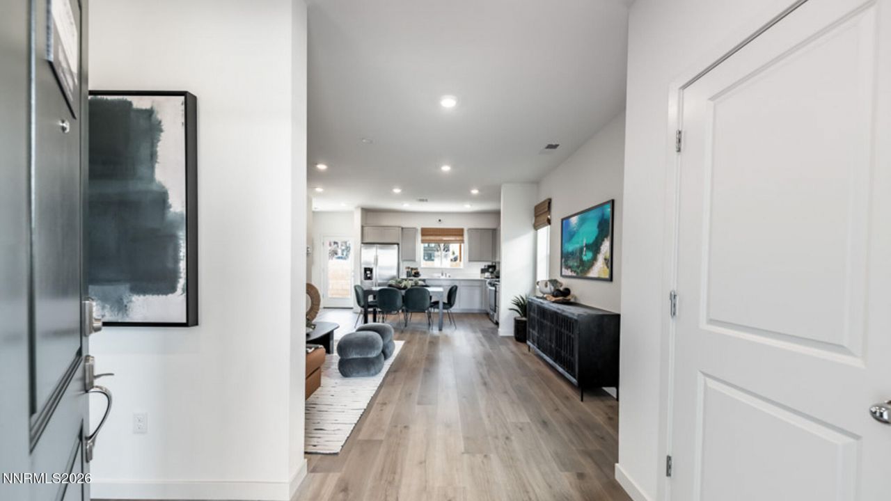 8422 Redwood Dawn Drive, Reno, NV 89506 Photo