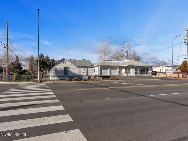 1001 Rock Boulevard, Unit 2, Sparks, NV 89431