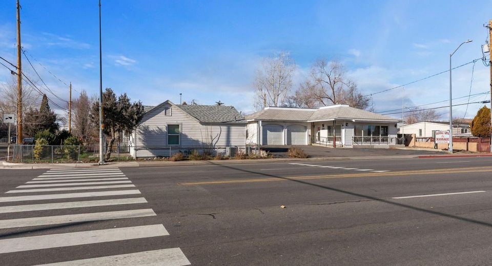 1001 Rock Boulevard, Unit 2, Sparks, NV 89431 Photo