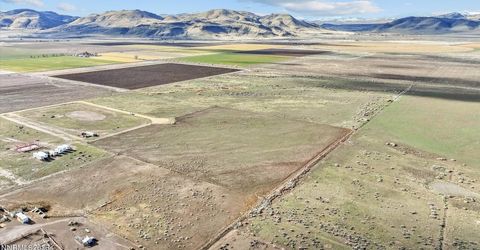 200 Tumbleweed Court, Reno, NV 89510 Photo