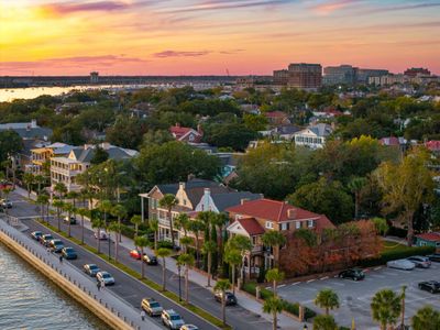 14 1/2 Murray Boulevard, Charleston, SC 29401