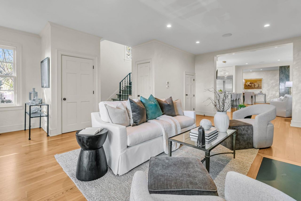 14 1/2 Murray Boulevard Photo 11