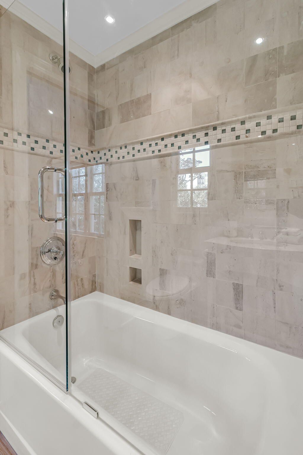 14 1/2 Murray Boulevard Photo 58