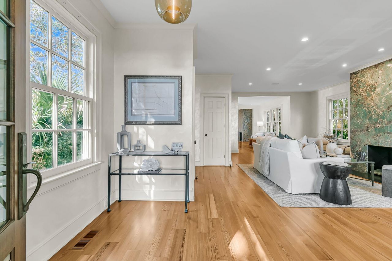 14 1/2 Murray Boulevard Photo 8