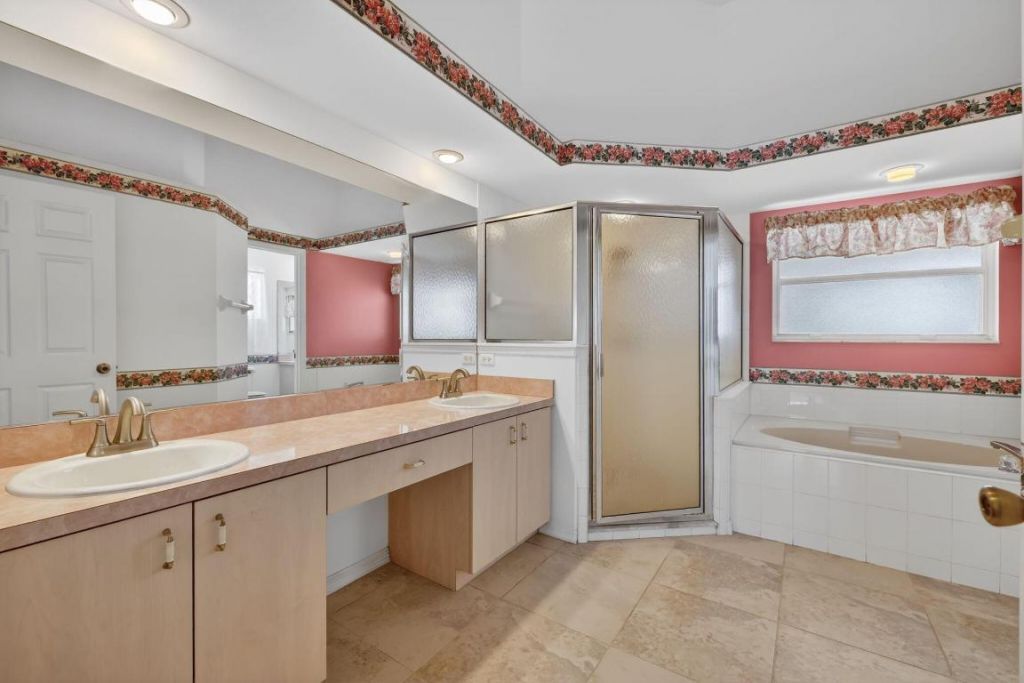 184 SW Uneeda Place, Port Saint Lucie, FL 34953 Photo