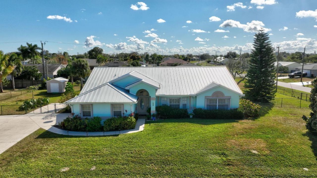 184 SW Uneeda Place, Port Saint Lucie, FL 34953 Photo