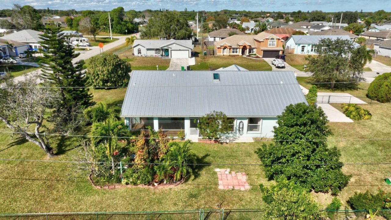 184 SW Uneeda Place, Port Saint Lucie, FL 34953 Photo