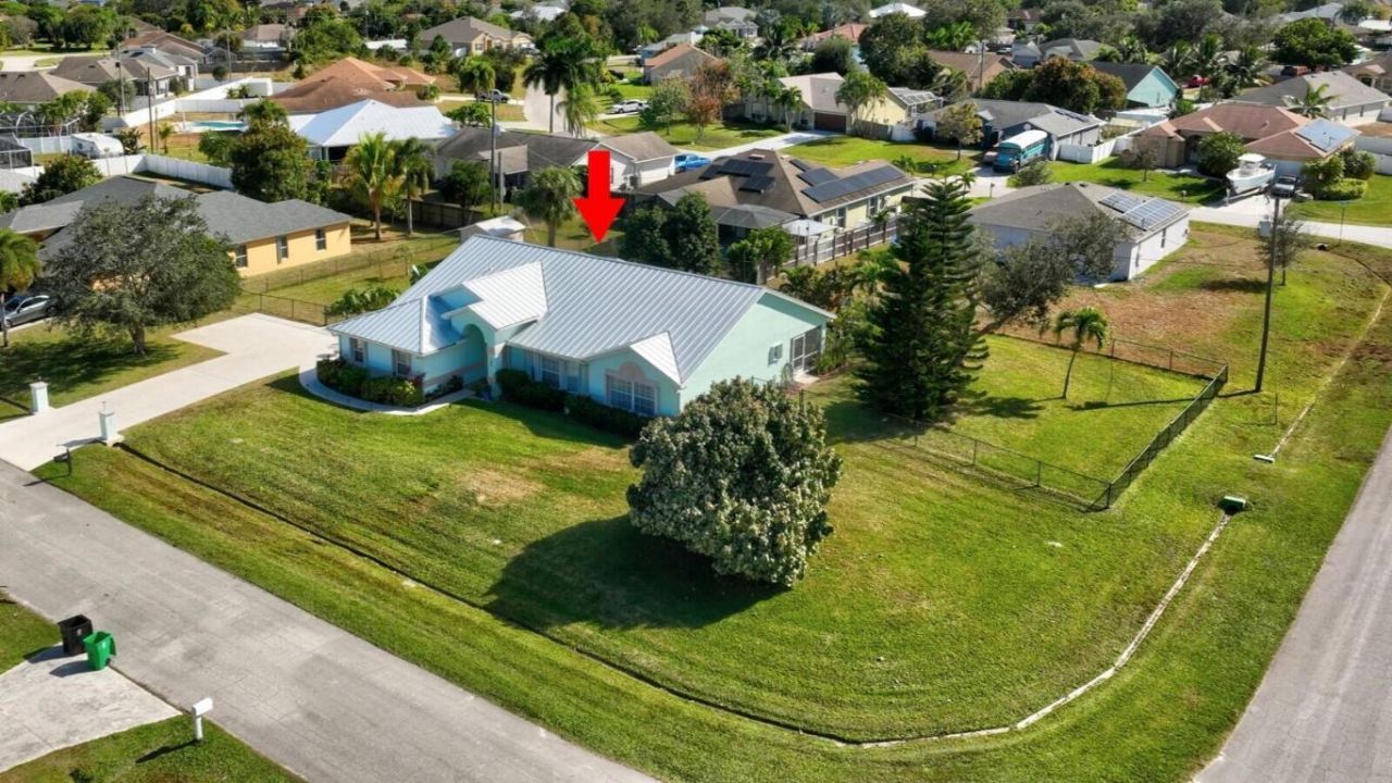 184 SW Uneeda Place, Port Saint Lucie, FL 34953 Photo