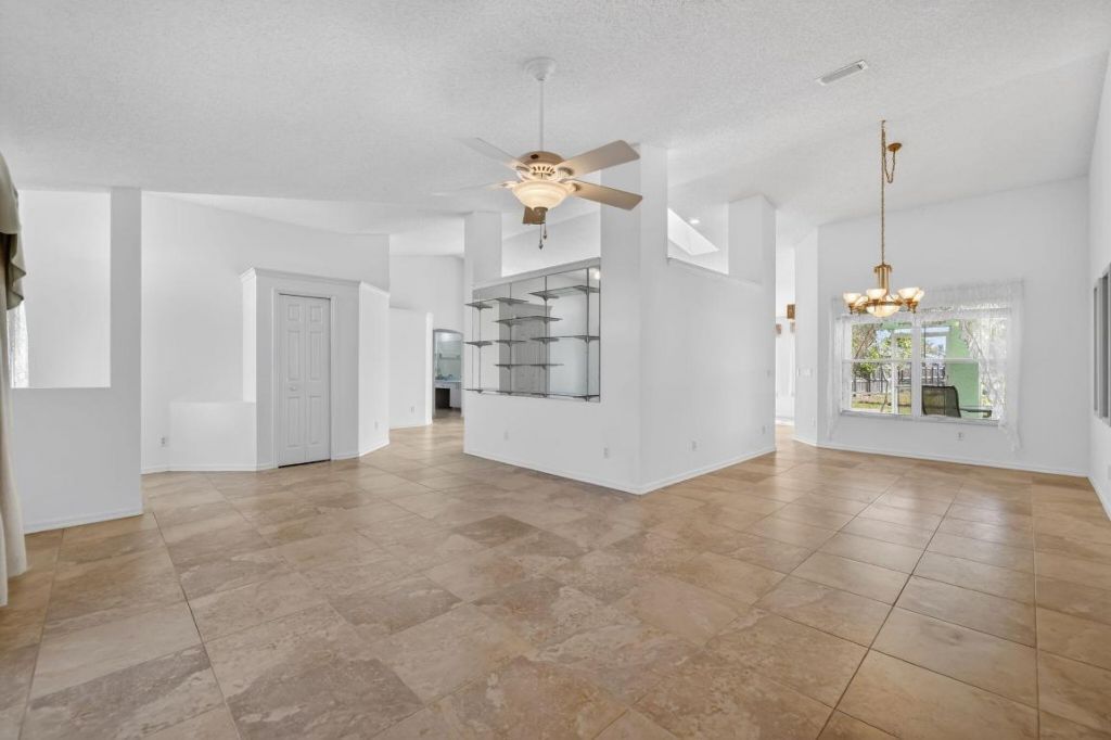 184 SW Uneeda Place, Port Saint Lucie, FL 34953 Photo