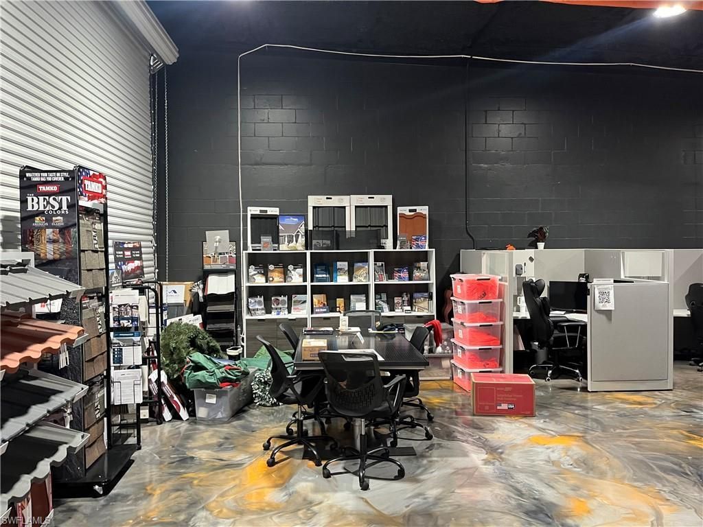 2528 Andalusia Blvd, Cape Coral, FL 33909 Photo