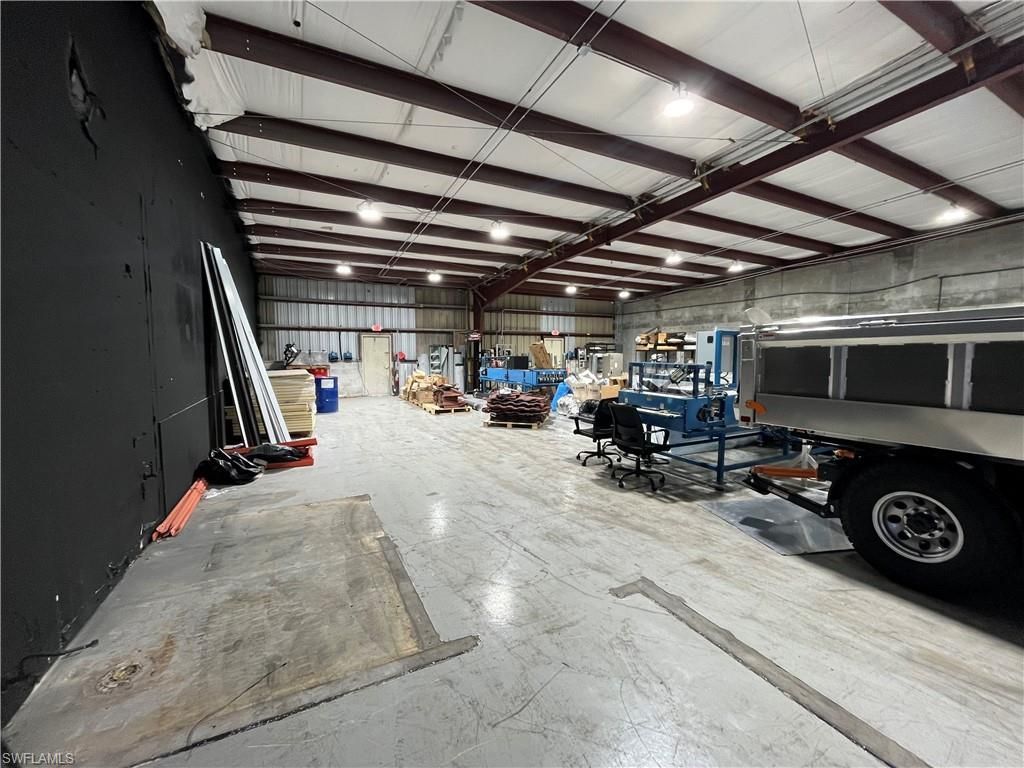 2528 Andalusia Blvd, Cape Coral, FL 33909 Photo