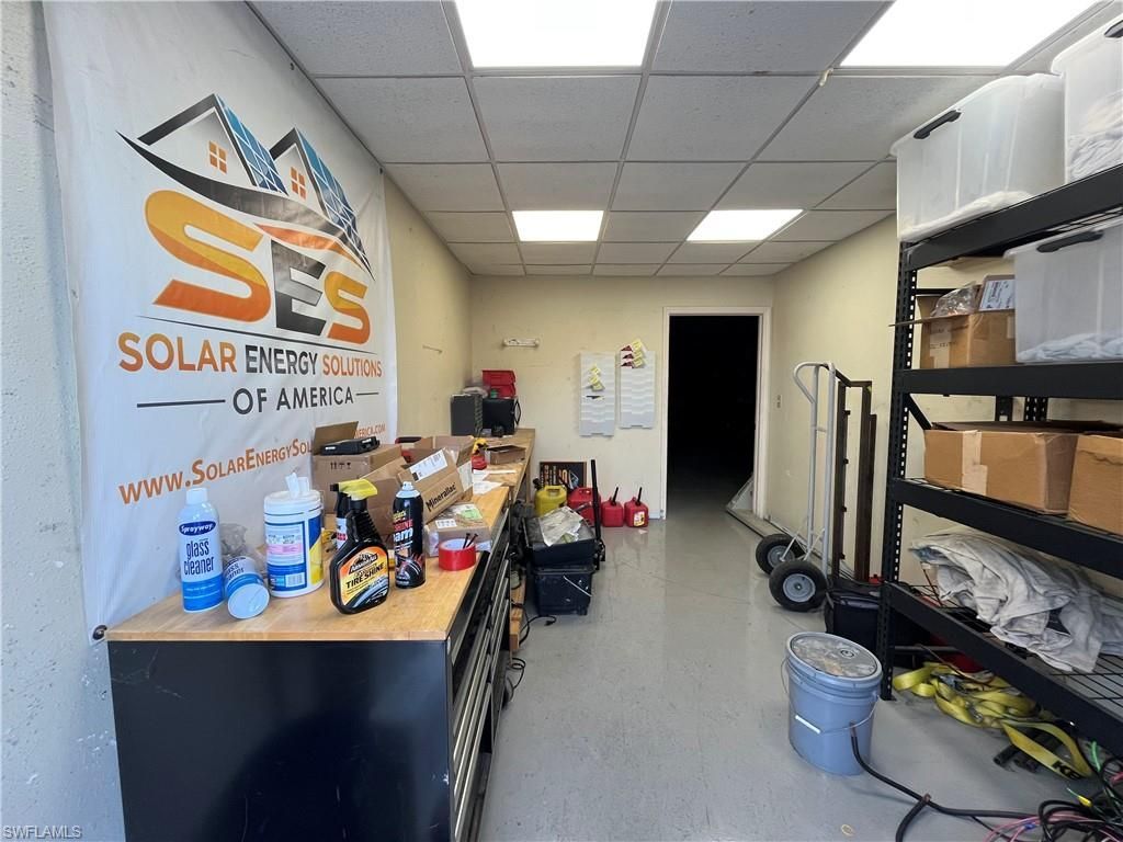 2528 Andalusia Blvd, Cape Coral, FL 33909 Photo