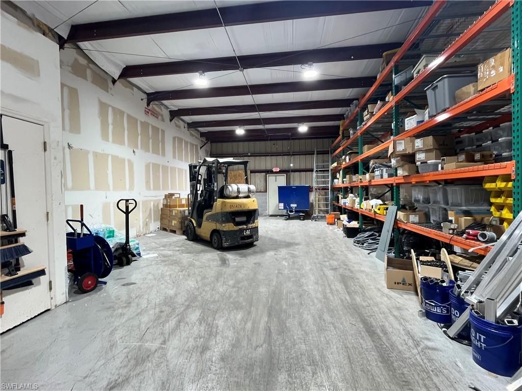 2528 Andalusia Blvd, Cape Coral, FL 33909 Photo