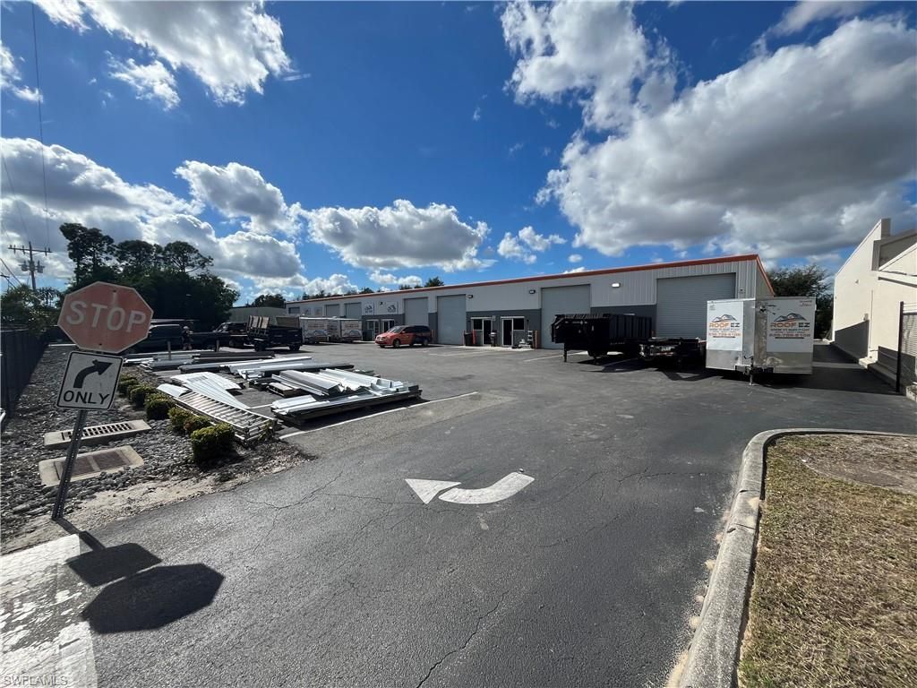 2528 Andalusia Blvd, Cape Coral, FL 33909 Photo