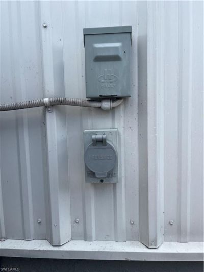 2528 Andalusia Blvd, Cape Coral, FL 33909 Photo